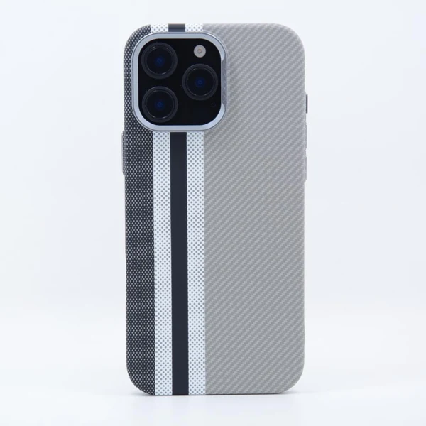 LindeCovers iPhone 13 Pro Max Carbon Cover - MagSafe Kompatibel 05 Grey Stripes