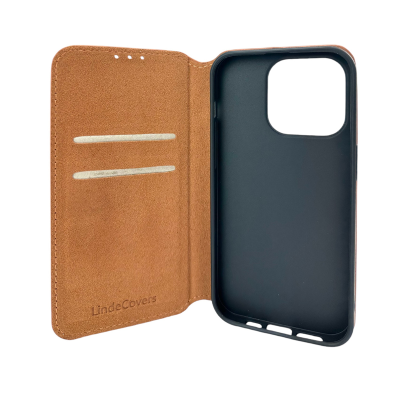 LindeCovers iPhone 16 Pro Max - Ægte Læder Flip Cover Brown