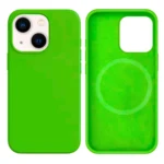 LindeCovers iPhone 14 Silikonecover - MagSafe Kompatibel 31 Dark Green